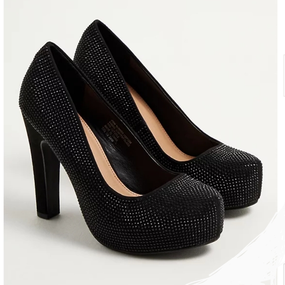 Torrid Pumps Black w Rhinestones size 9.5 with 4.5" heels - Picture 1 of 6